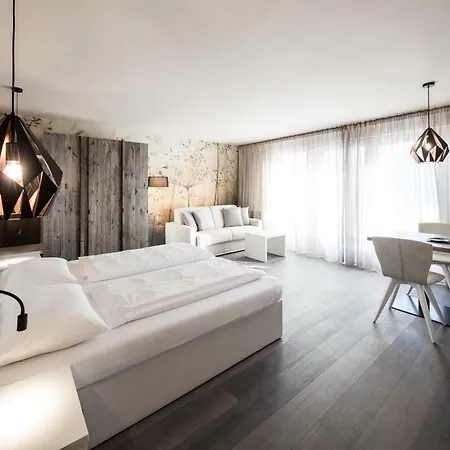Hotel Tirolerhof 3*
